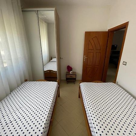 Near By The Sea Apartment Sarande Exterior photo